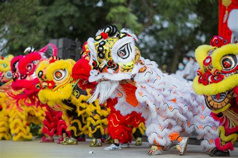 nhạc múa lân trung thu